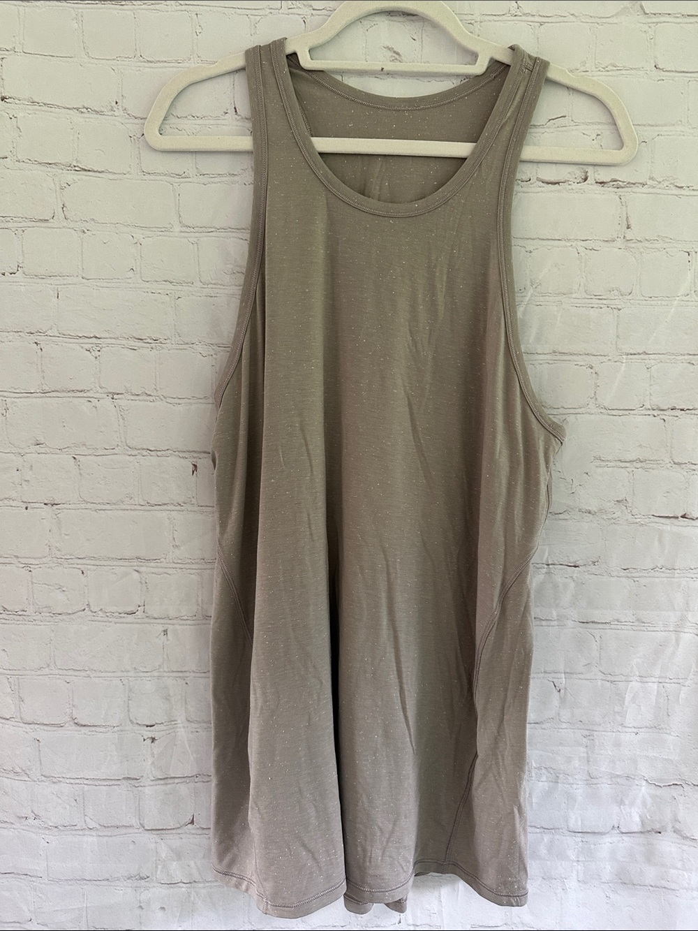 Lululemon Split Back Women’s Sleeveless Tank Top - gray w/specks